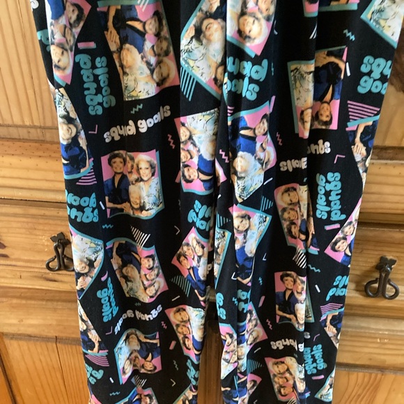 Men’s The Golden Girls Squad Goals black pink lounge pajama pants - size L - Picture 3 of 10